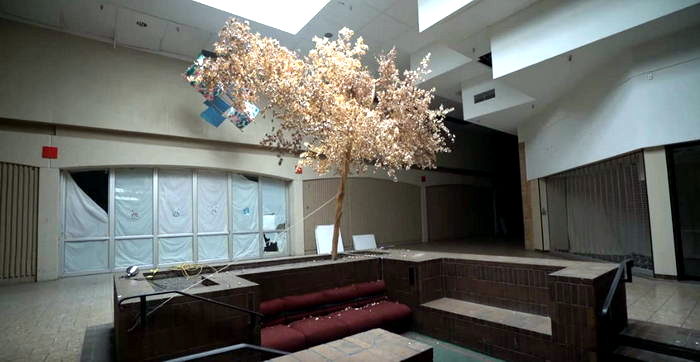 Hampton Towne Centre (Hampton Square Mall) - 2017 Screen Cap From Dan Bell On Youtube (newer photo)